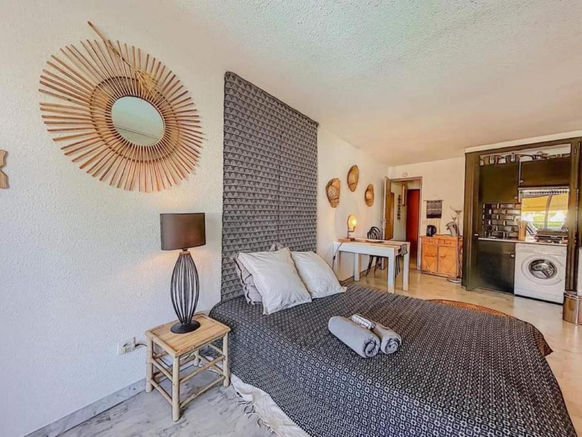 Le Soupir Des Palmiers. Ideal Couple, Piscine, Mer La Grande-Motte Exterior foto